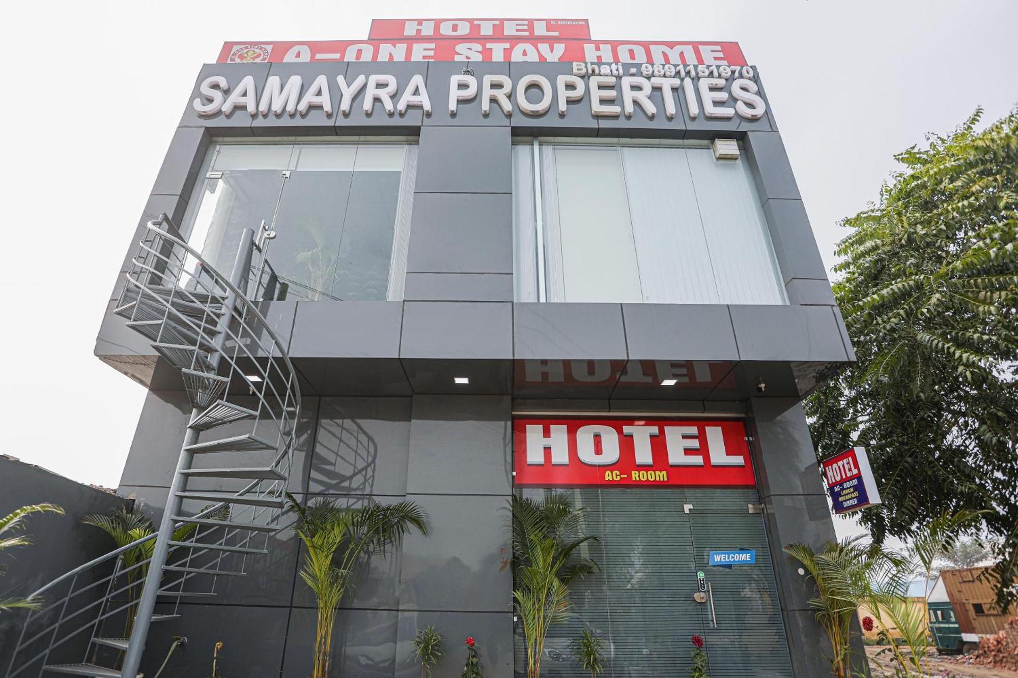 Capital O A-One Hotel Manesar Bagian luar foto